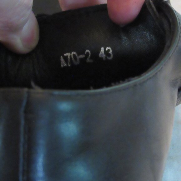 Salvatore Ferragamo Black Lace-Up Oxfords Size 43 EUR; Size 9 US Made in Italy - Picture 10 of 15